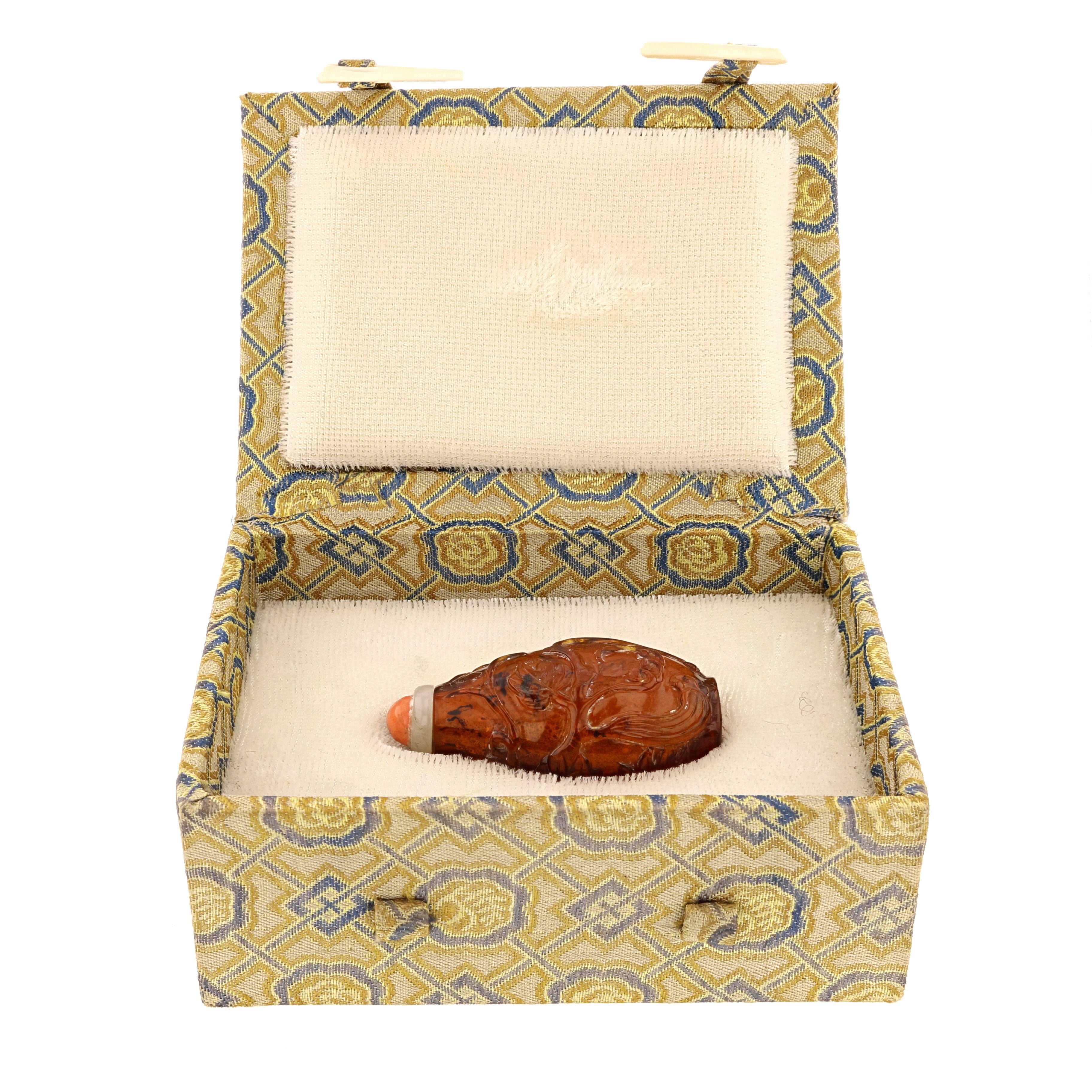 Baltic Amber Snuff Bottle - David's Antiques & Jewelry