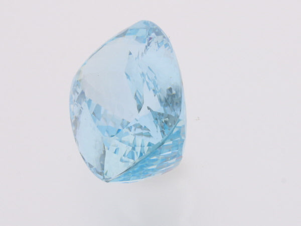 66 Carat Natural Aquamarine - David's Antiques & Jewelry