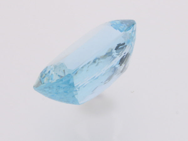 66 Carat Natural Aquamarine - David's Antiques & Jewelry