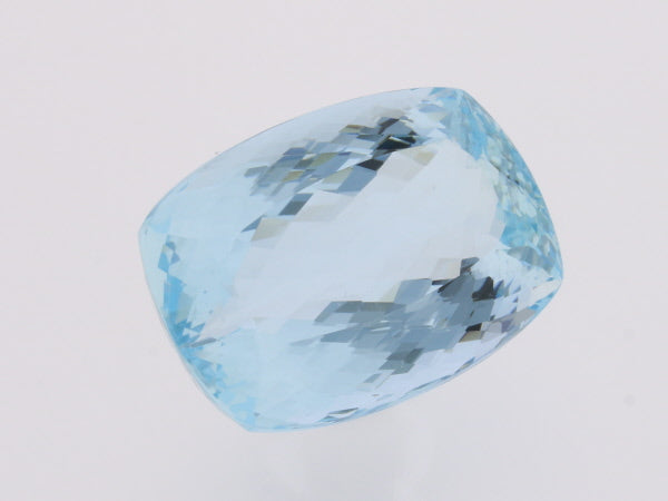 66 Carat Natural Aquamarine - David's Antiques & Jewelry