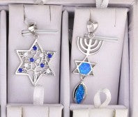 Hanukkah Sparkle: Meaningful Jewelry Gifts for the Festival of Lights