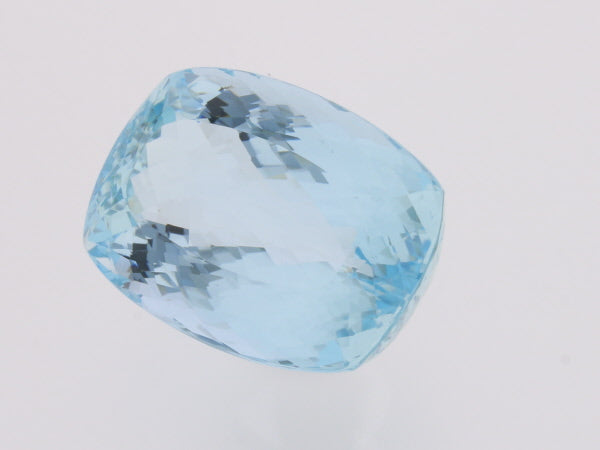 66 Carat Natural Aquamarine - David's Antiques & Jewelry