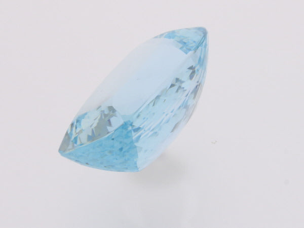 66 Carat Natural Aquamarine - David's Antiques & Jewelry